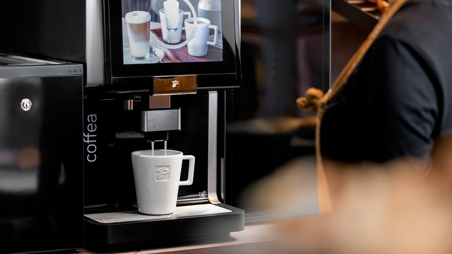 Kaffeezubereitung mit dem Coffea Kaffeevollautomaten